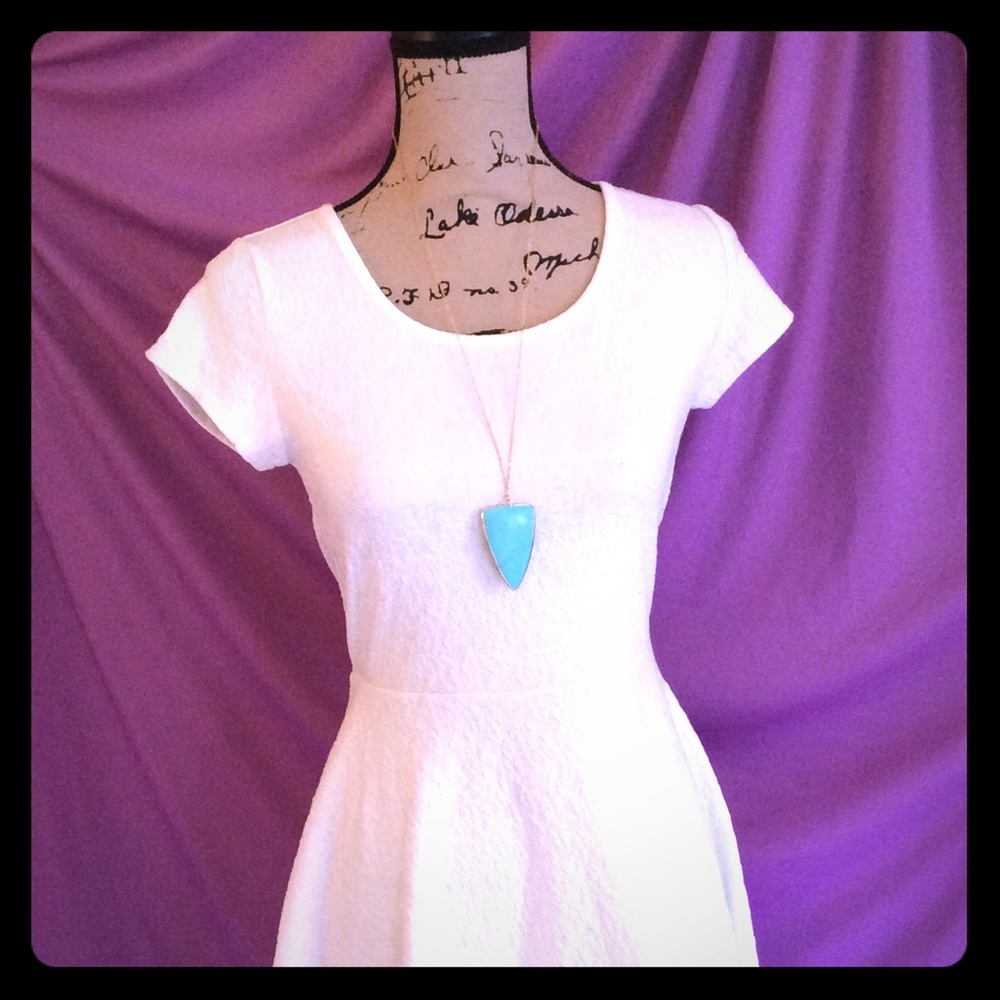 AEROPOSTALE - white dress